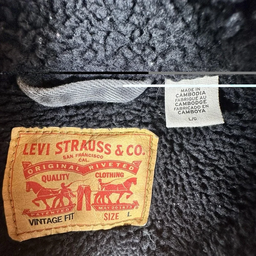 Levis levi men